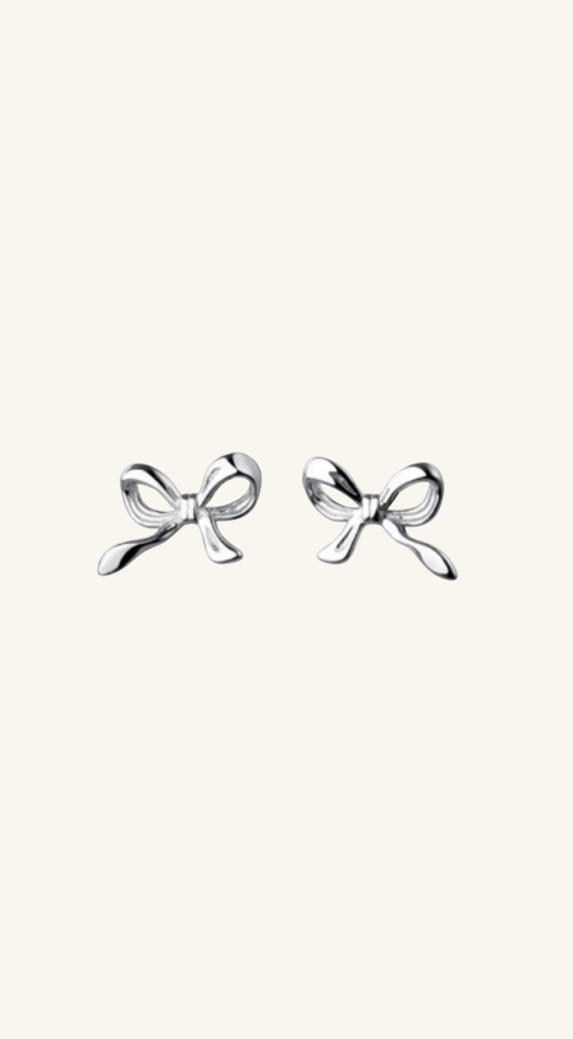 ME THE LABEL Mini Bow Studs - Silver – RUMOR